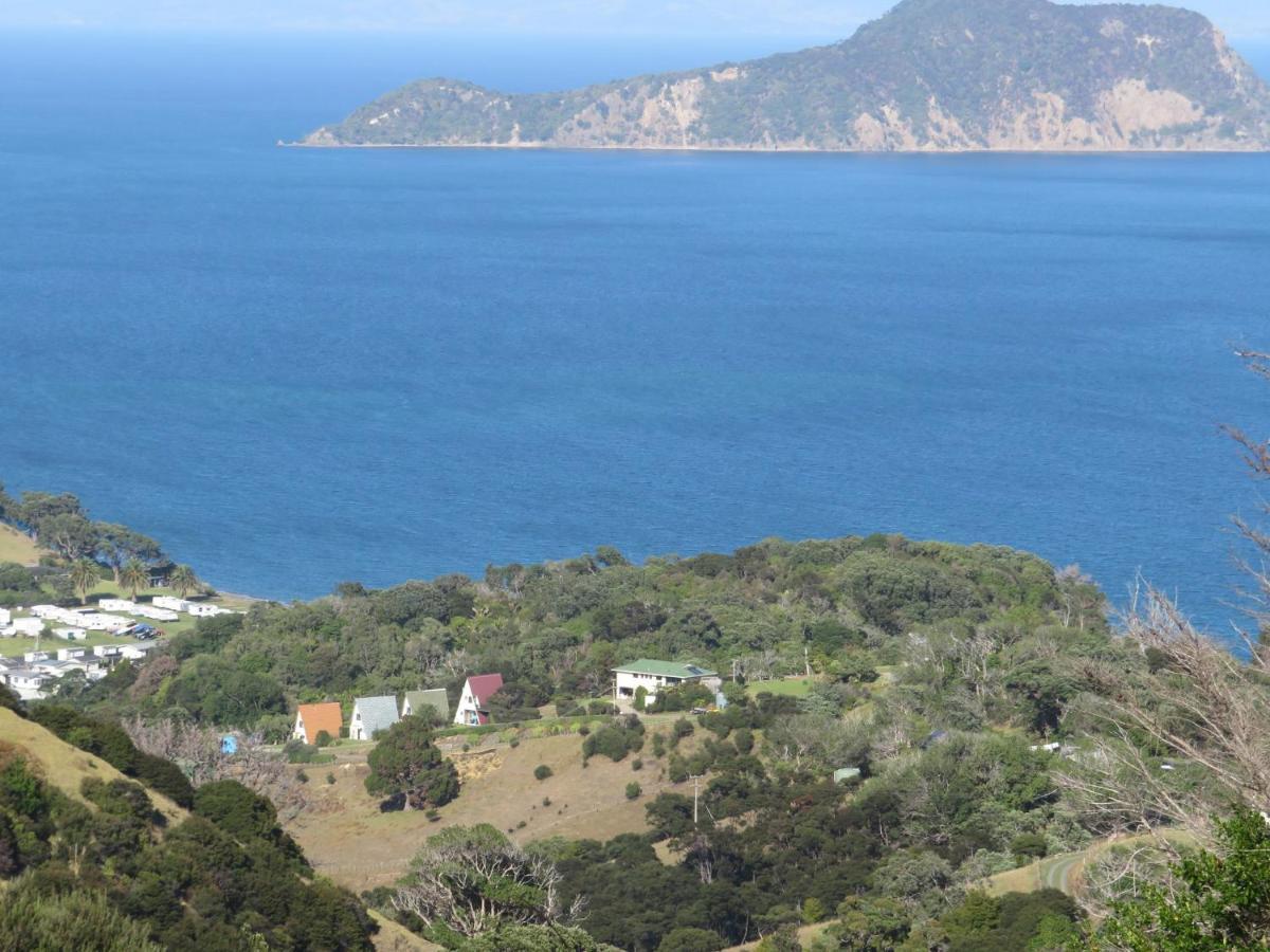 Coromandel Pohutukawa Coastal Chalets מראה חיצוני תמונה