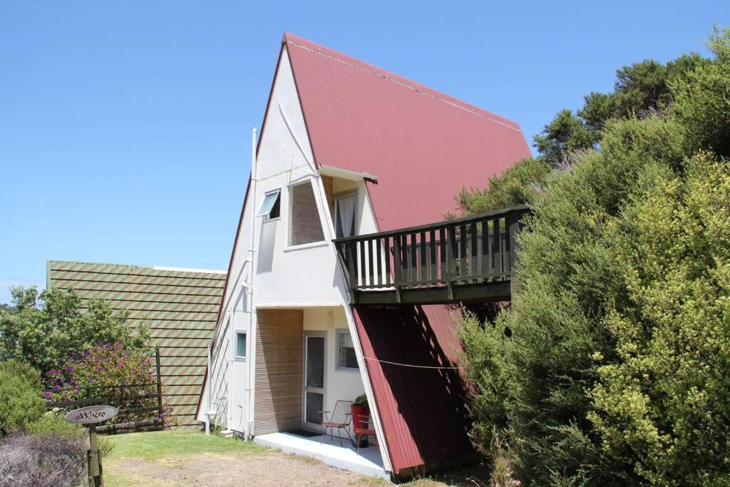 Coromandel Pohutukawa Coastal Chalets מראה חיצוני תמונה