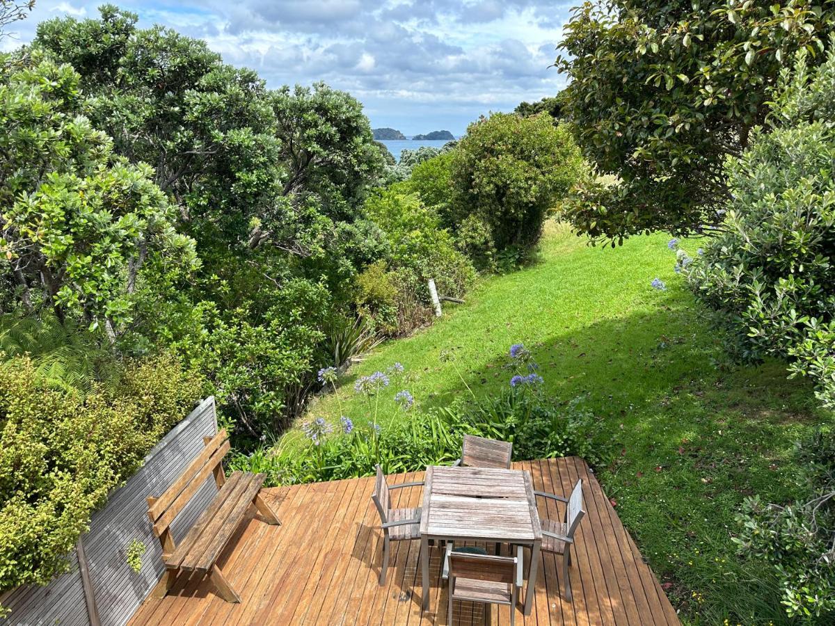 Coromandel Pohutukawa Coastal Chalets מראה חיצוני תמונה