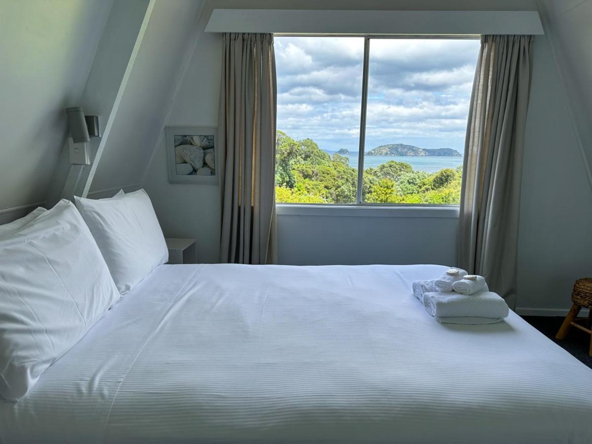 Coromandel Pohutukawa Coastal Chalets מראה חיצוני תמונה