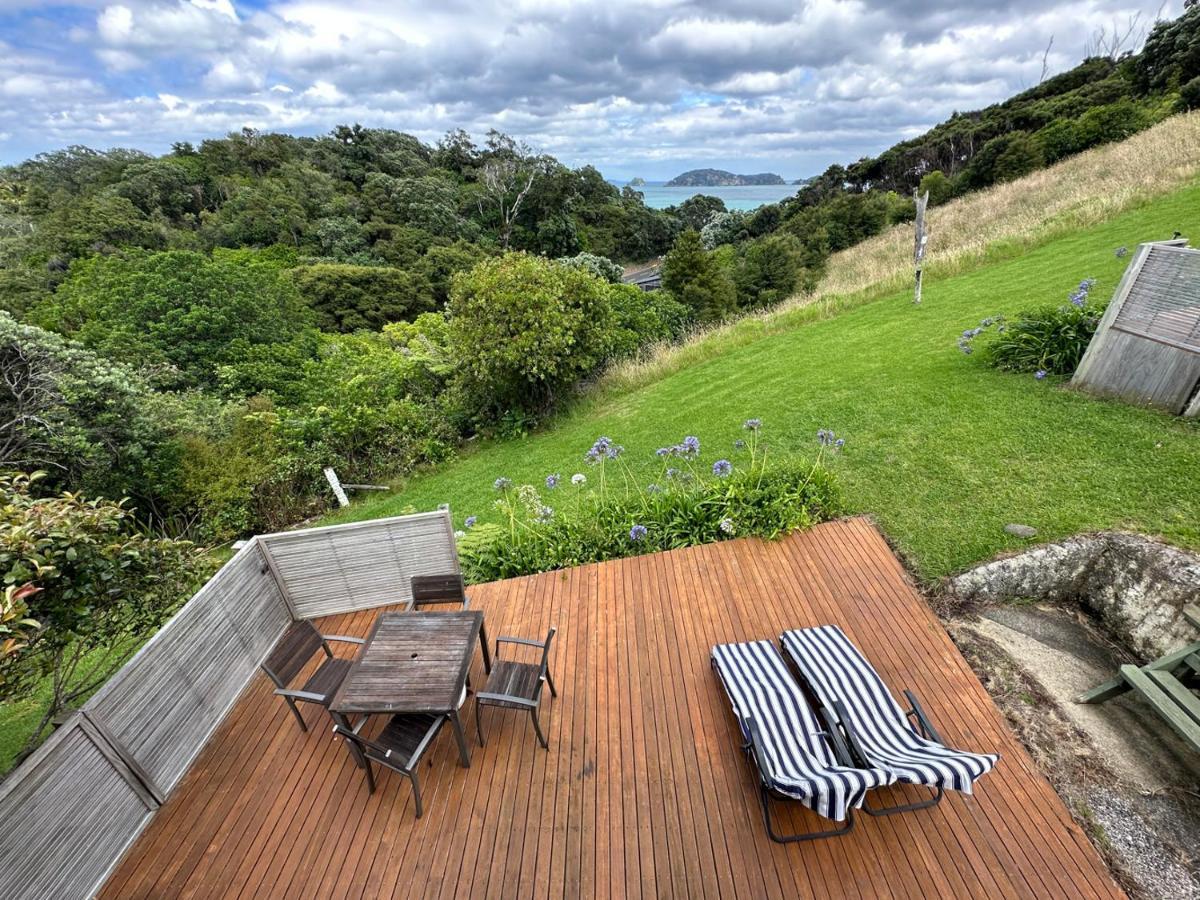 Coromandel Pohutukawa Coastal Chalets מראה חיצוני תמונה