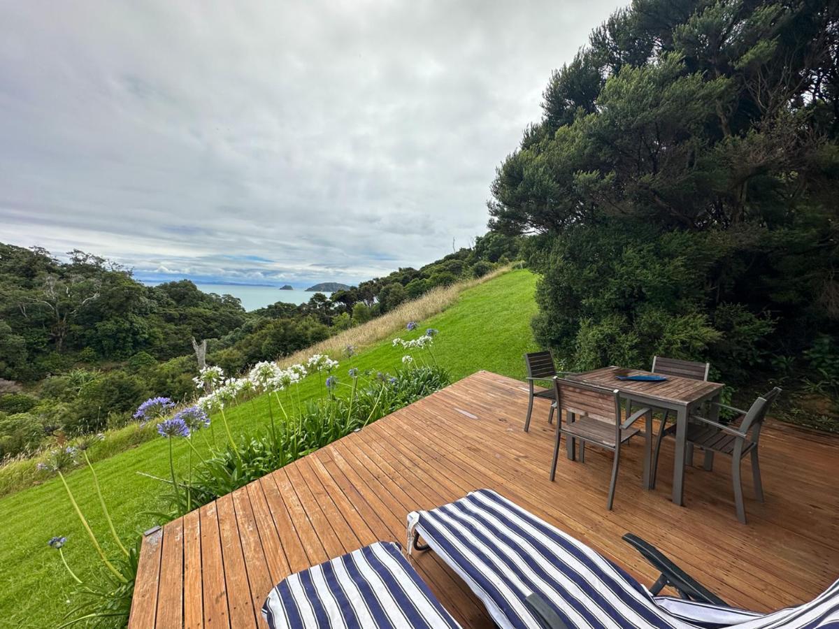 Coromandel Pohutukawa Coastal Chalets מראה חיצוני תמונה