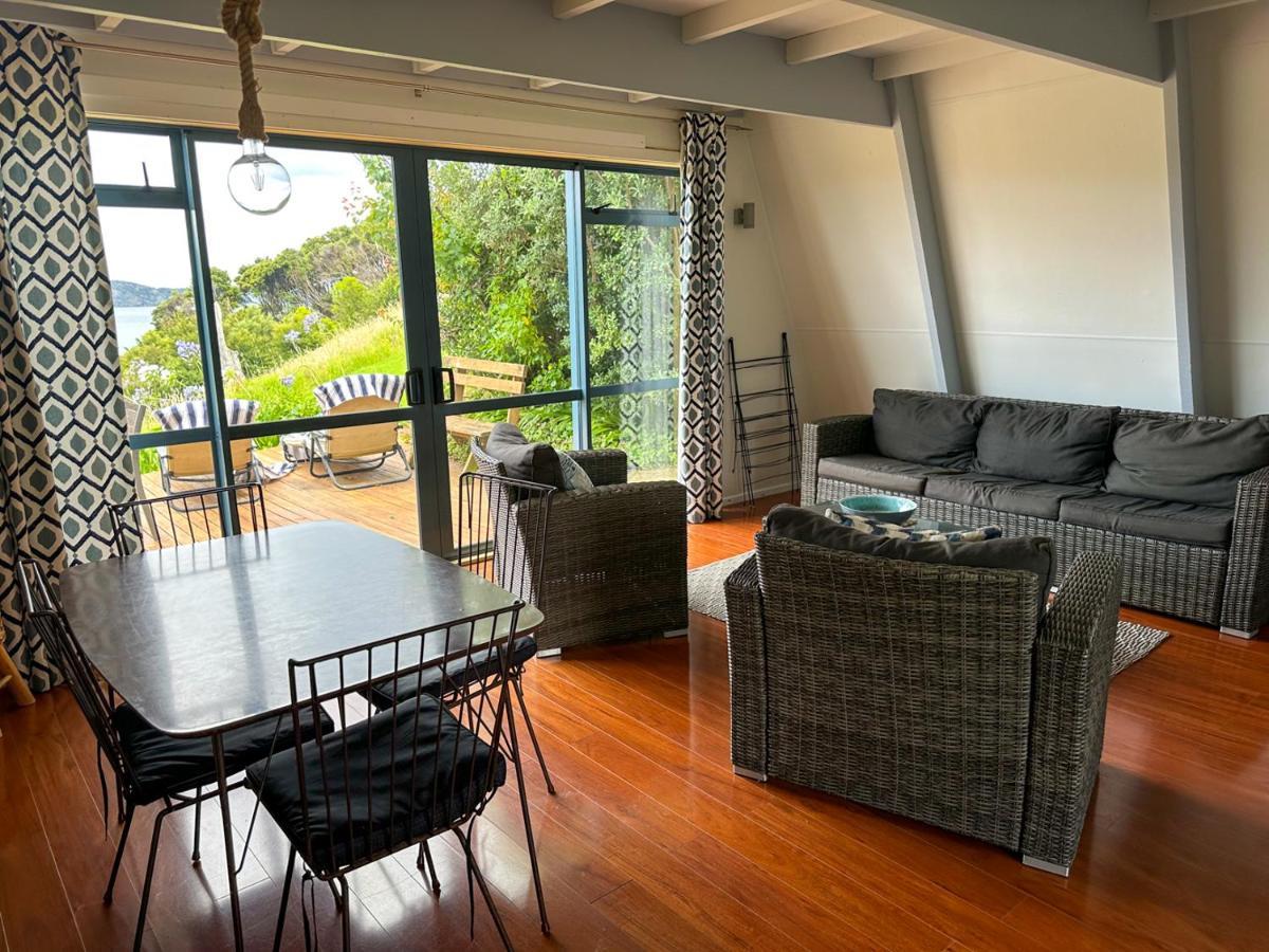 Coromandel Pohutukawa Coastal Chalets מראה חיצוני תמונה