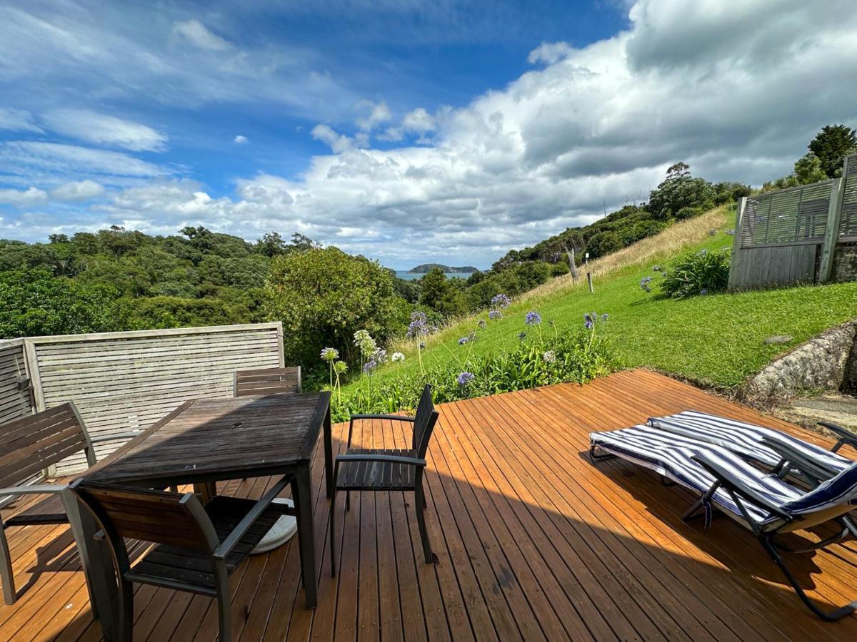 Coromandel Pohutukawa Coastal Chalets מראה חיצוני תמונה