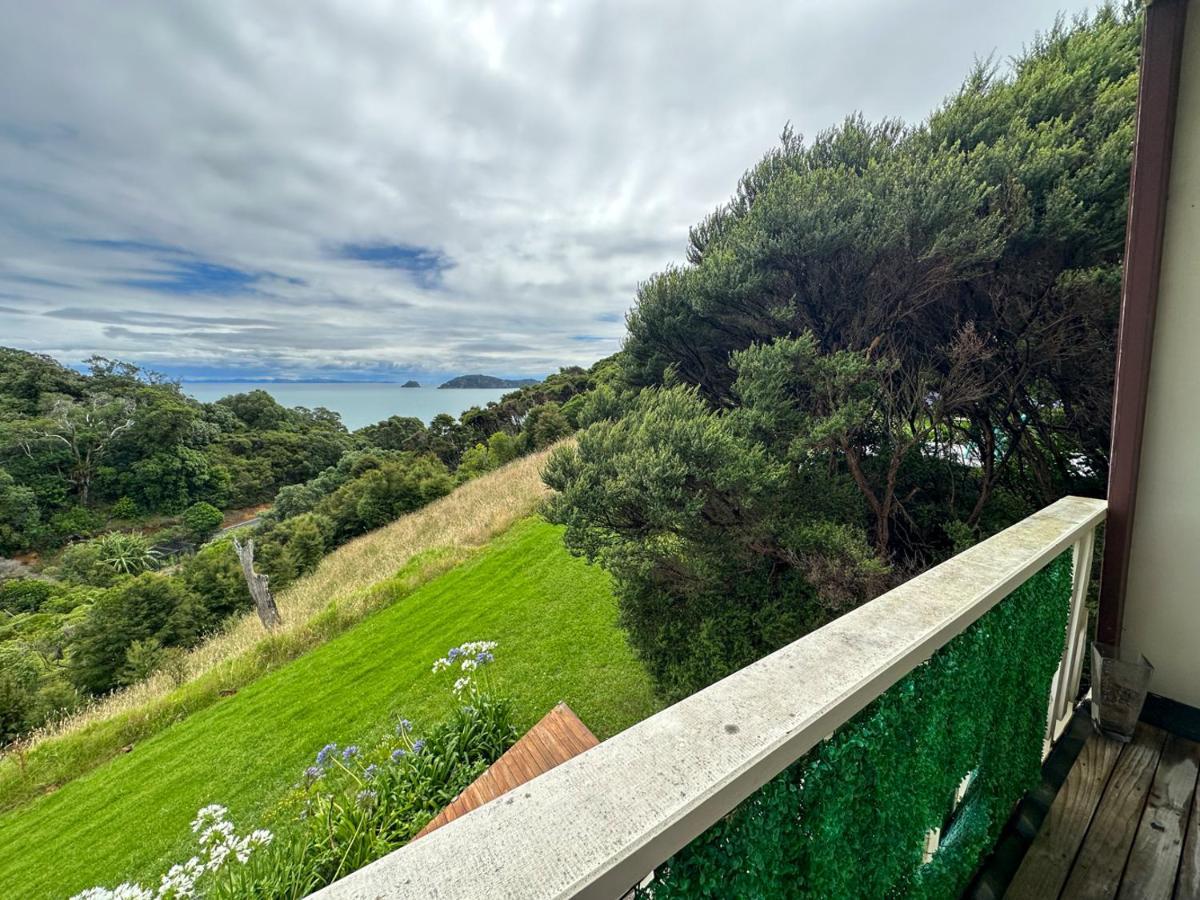Coromandel Pohutukawa Coastal Chalets מראה חיצוני תמונה
